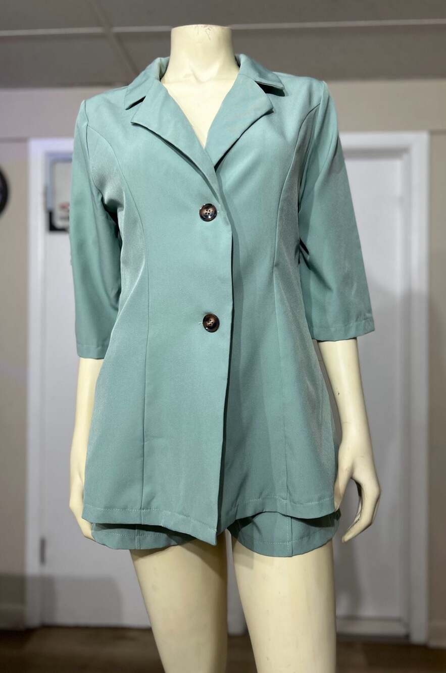 Solid Notched Lapel 3/4 Sleeve Blazer and Shorts Set